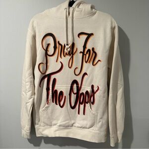 STREETWEAR GRAPHIC HOODIE